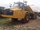 2011 CATERPILLAR 740B Photo #2