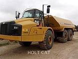 11 CATERPILLAR 740B