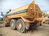 2011 CATERPILLAR 725 Photo #3