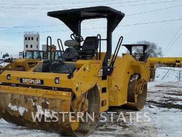 13 CATERPILLAR CB64
