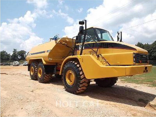 2007 CATERPILLAR 740 Photo