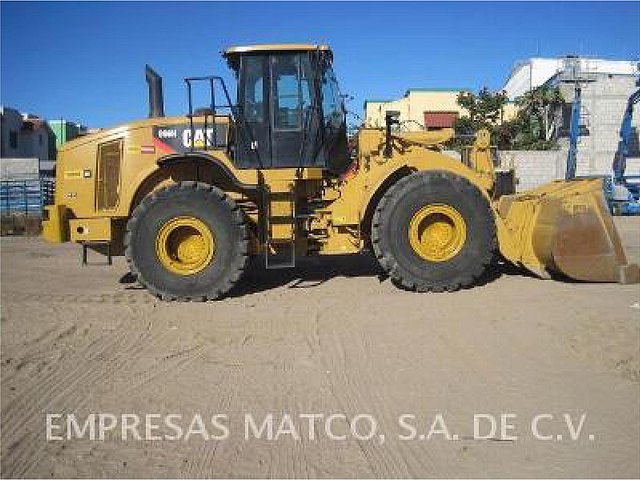 2011 CATERPILLAR 966H Photo