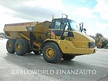 2010 CATERPILLAR 730 Photo #2