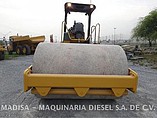 2010 CATERPILLAR CS-533E Photo #3