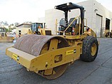 09 CATERPILLAR CS56