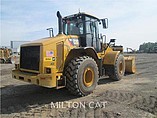 2010 CATERPILLAR 962H Photo #2