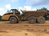 2005 CATERPILLAR 735 Photo #1