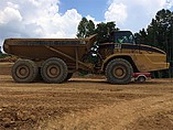2005 CATERPILLAR 735 Photo #3