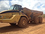 2005 CATERPILLAR 735 Photo #1