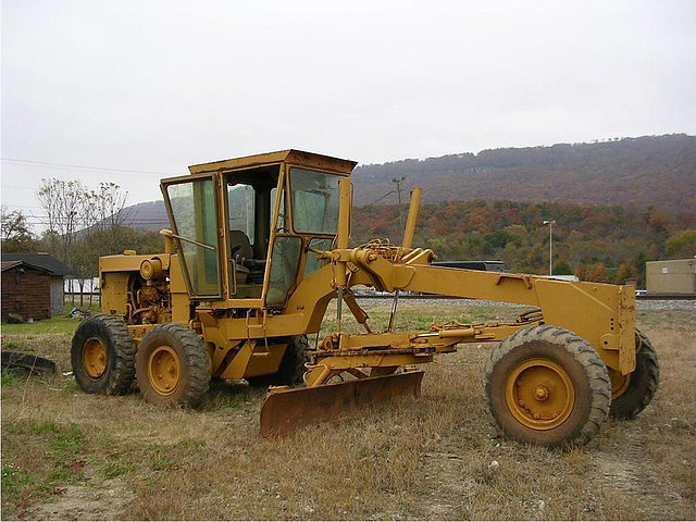 1987 CHAMPION 720A Photo