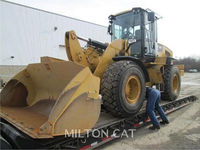 2012 CATERPILLAR 938K Photo