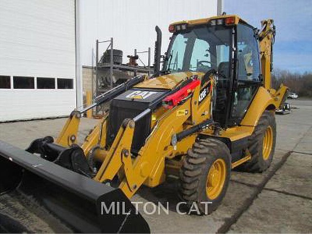 2012 CATERPILLAR 420F IT Photo