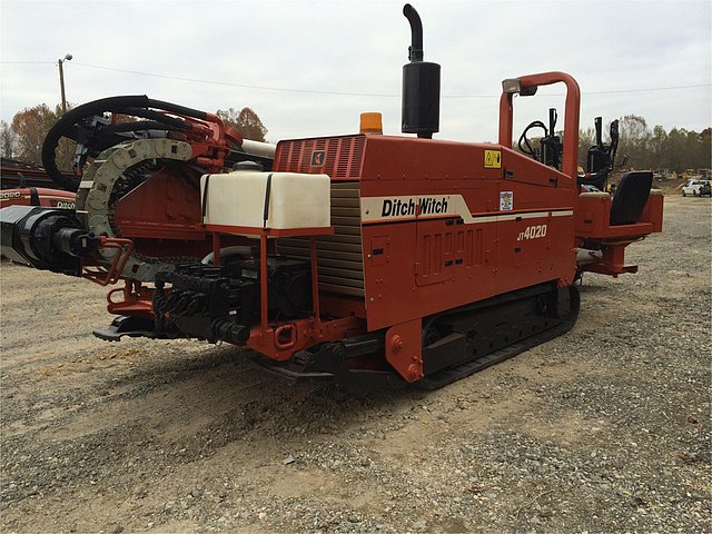 1998 DITCH WITCH JT4020 Photo