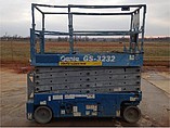 2008 GENIE GS3232 Photo #2