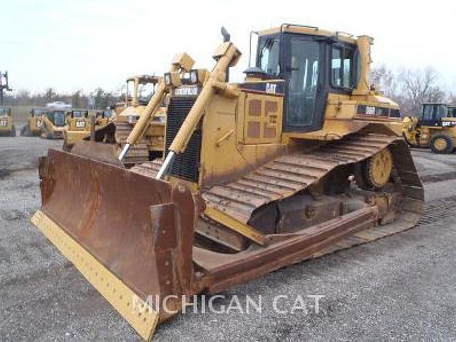 2005 CATERPILLAR D6R Photo