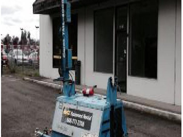 2008 GENIE TML4000N Photo
