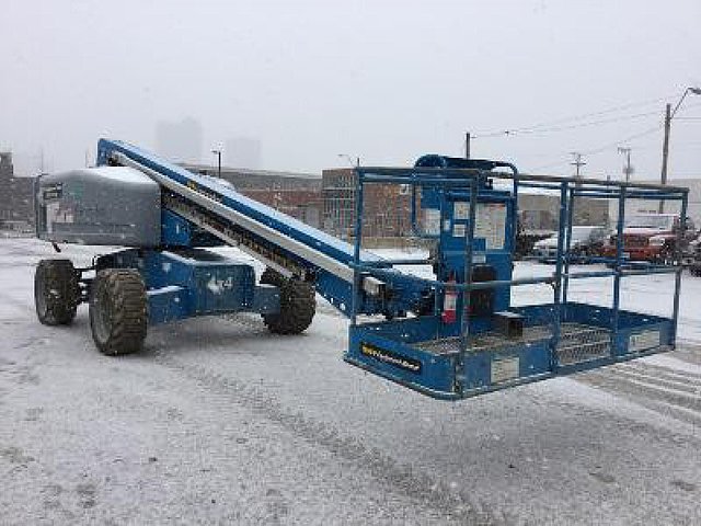 2008 GENIE S60 Photo