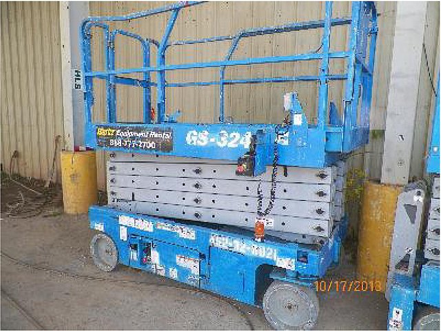 2008 GENIE GS3246 Photo