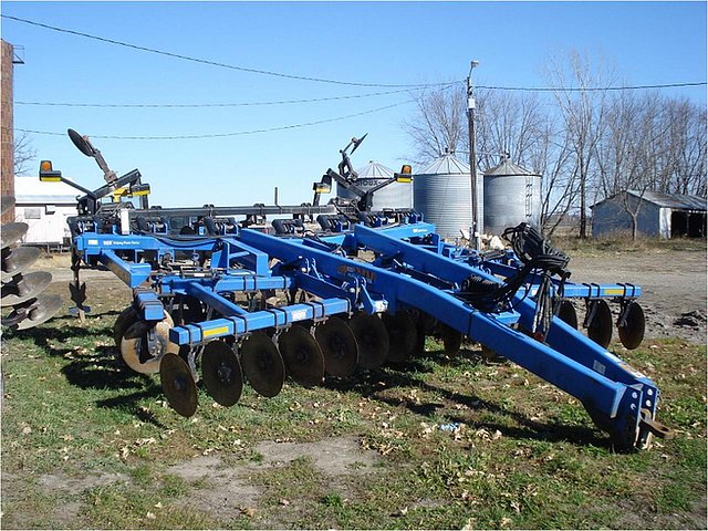 2004 DMI ECOLO-TIGER 730B Photo