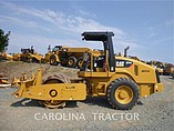 12 CATERPILLAR CP44