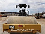 2013 CATERPILLAR CS56B Photo #3