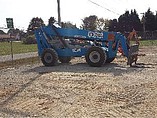 2007 GENIE GTH1056 Photo #2