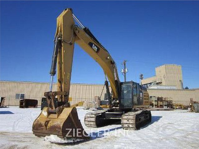 2011 CATERPILLAR 349E Photo