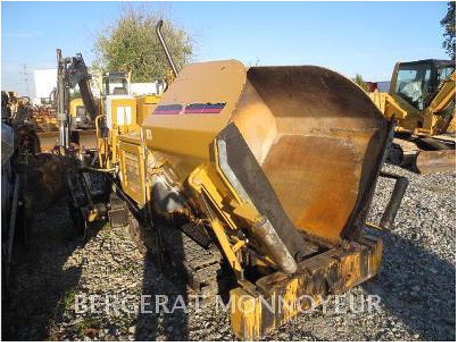 2011 CATERPILLAR BB621E Photo