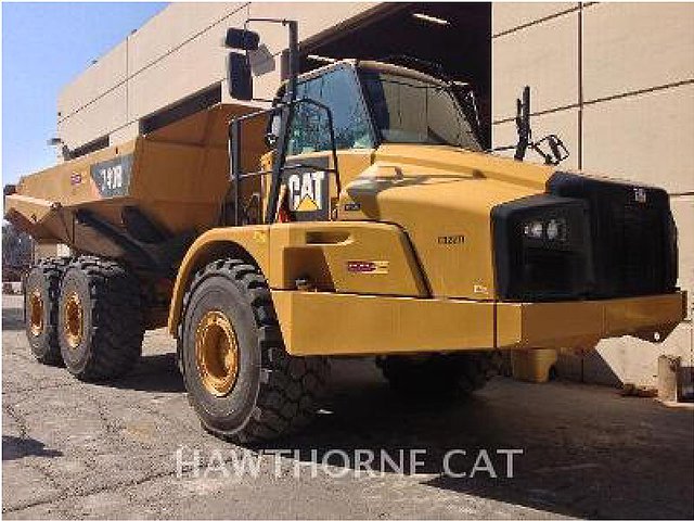 2012 CATERPILLAR 740B Photo