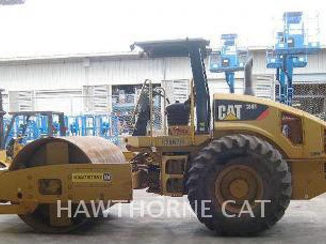 08 CATERPILLAR CS56