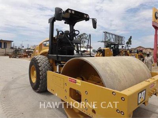 2013 CATERPILLAR CS56B Photo