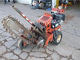 2010 DITCH WITCH RT12 Photo #2