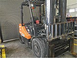 2010 DOOSAN D35S-5 Photo #2