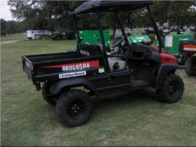 2011 CLUB CAR XRT1550G Photo