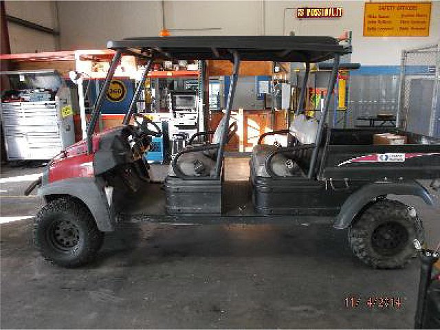 2010 CLUB CAR XRT1550 Photo