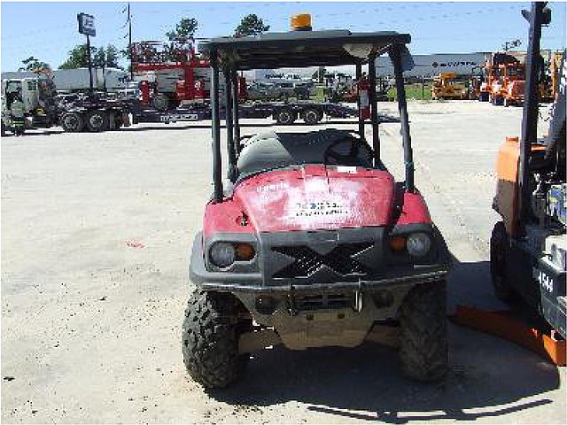 2010 CLUB CAR XRT1550 Photo