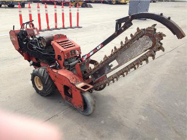 2010 DITCH WITCH RT24 Photo