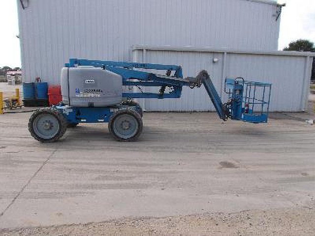 2008 GENIE S60 Photo