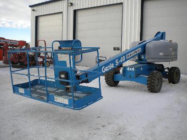 2006 GENIE S40 Photo