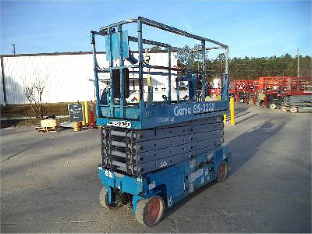 2008 GENIE GS3232 Photo