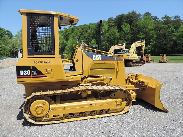 2006 CATERPILLAR D3G XL Photo