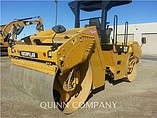 2011 CATERPILLAR CB54 Photo #4