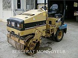 99 CATERPILLAR CB-224C