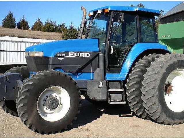 1995 FORD 8970 Photo