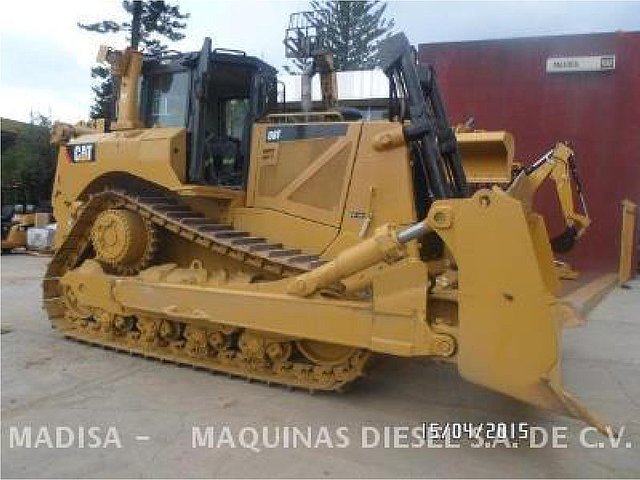 2011 CATERPILLAR D8T Photo