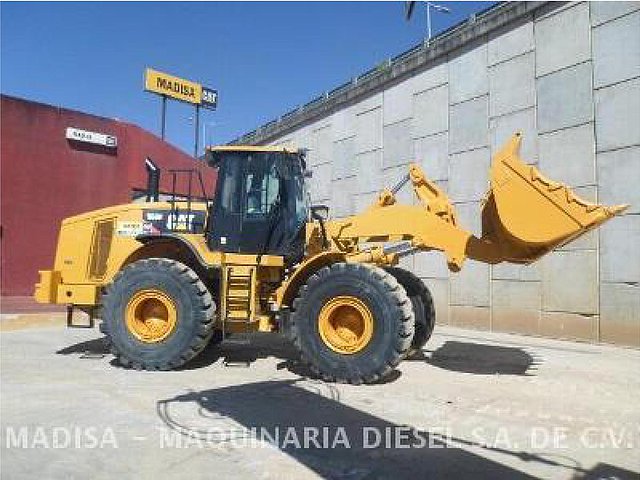 2011 CATERPILLAR 966H Photo