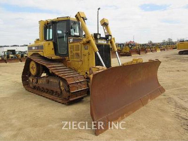 2007 CATERPILLAR D6R XW VP III Photo