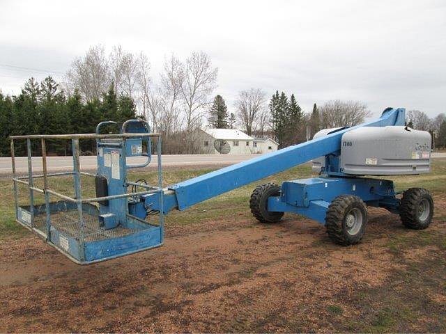 1999 GENIE S40 Photo