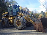 2005 CATERPILLAR 930G Photo #1