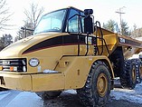 2002 CATERPILLAR 725 Photo #1
